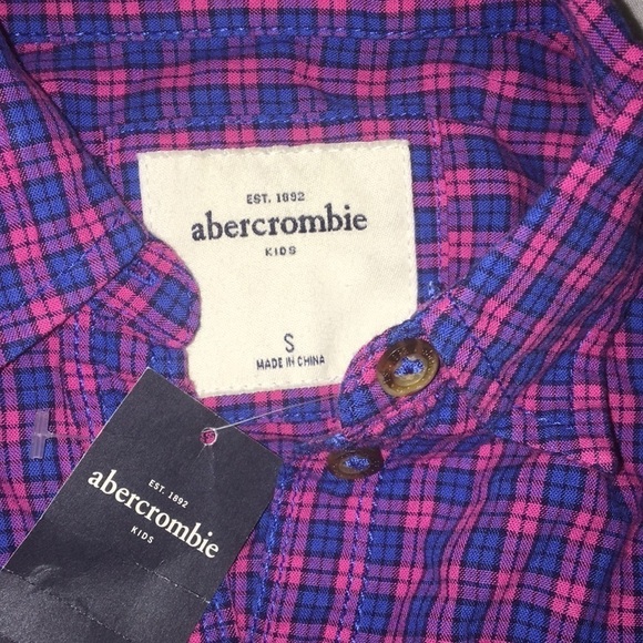 NWT Abercrombie girls size s 6/7 Buttondown - Picture 3 of 3
